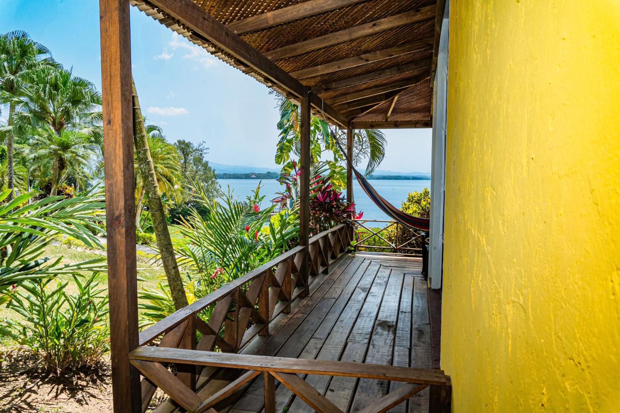 Banana Palms 4* Rio Dulce