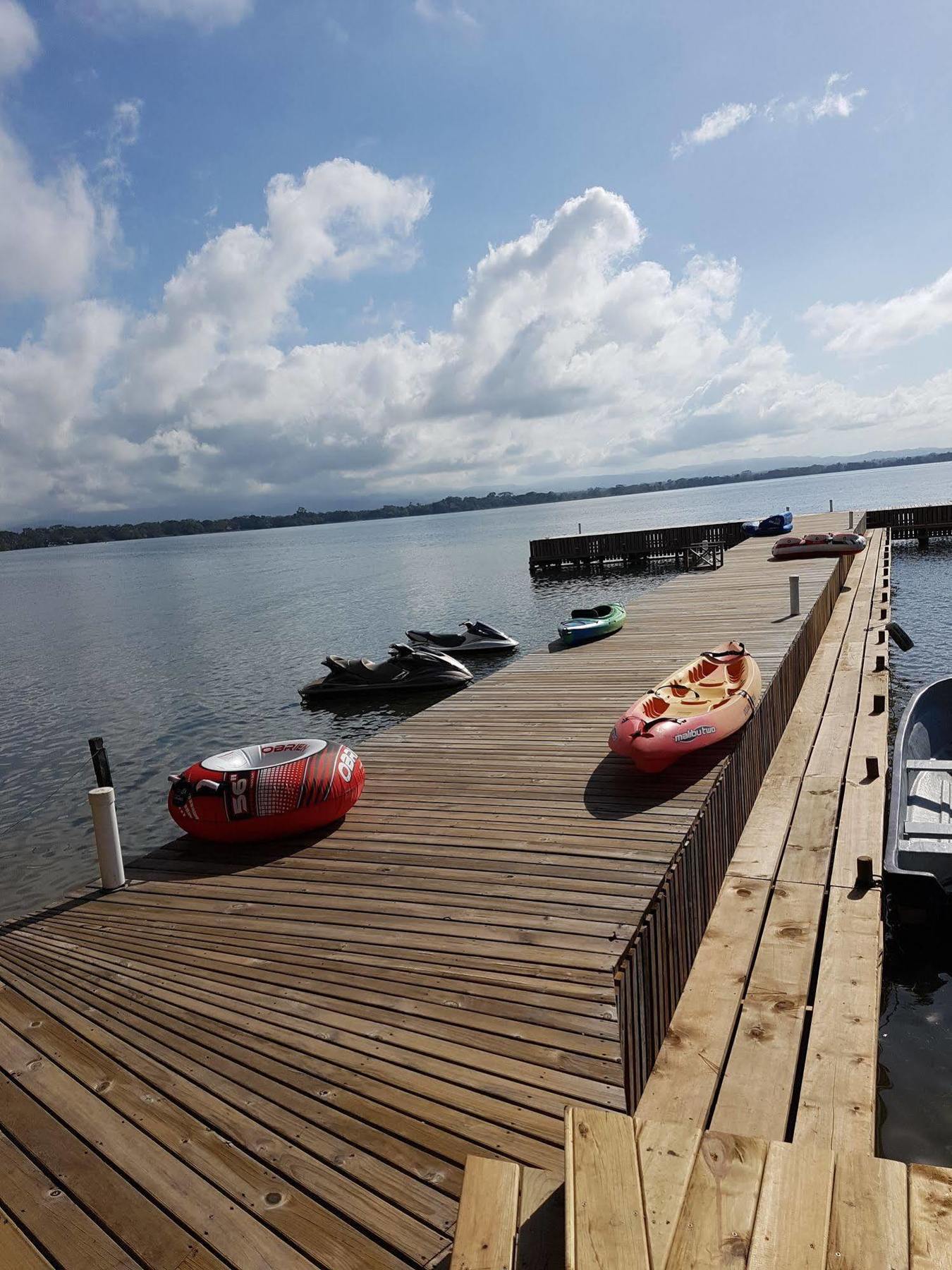Hotel Banana Palms Rio Dulce